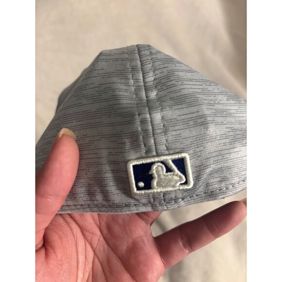Los Angeles Dodgers Fitted Cap 7 5/8 New Era MLB 2024 Gray - Picture 4 of 9